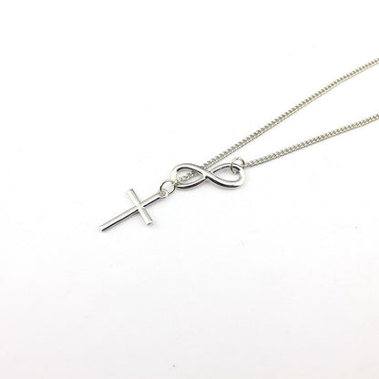 Cross short necklace - Lotta Deals